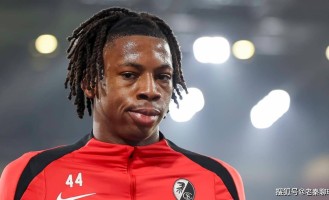 曼联接近签下5500万欧元的中场新星；布莱顿从西汉姆联召回中后卫