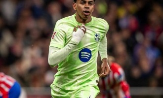 凌晨3点欧冠打响西甲内战：亚马尔冲击4连斩 2人，反戈巴萨