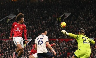 1-1！7000万欧神锋表现平淡，曼联遗憾战平倒数第3，积分反超利物浦