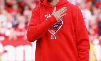 功勋主帅！利物浦祝克洛普58岁生日快乐，执教红军9年斩获8冠