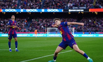 西甲-德容建功费尔明轰世界波 巴萨3-0莱万特重回榜首