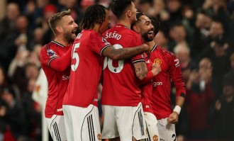 重返前四！阿莫林拿到首个英超三连胜 曼联新援打出身价